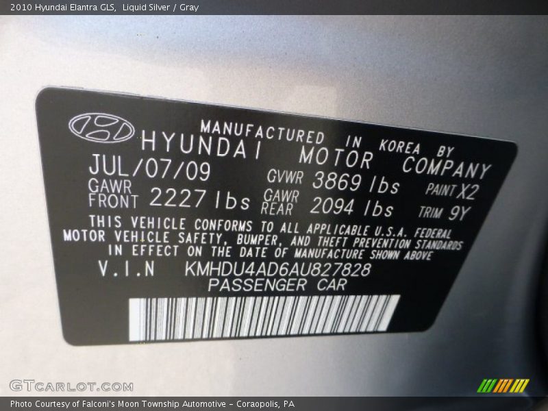 Liquid Silver / Gray 2010 Hyundai Elantra GLS