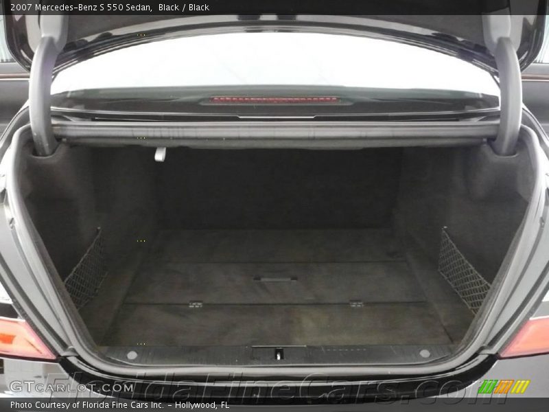 Black / Black 2007 Mercedes-Benz S 550 Sedan