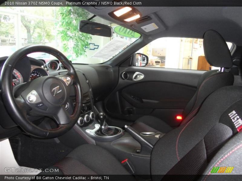Platinum Graphite / NISMO Black/Red Cloth 2010 Nissan 370Z NISMO Coupe