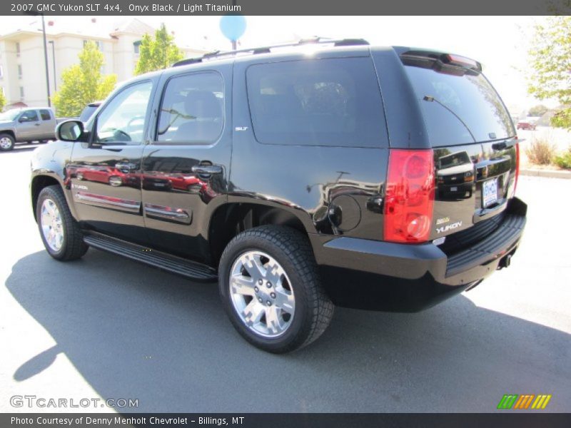 Onyx Black / Light Titanium 2007 GMC Yukon SLT 4x4