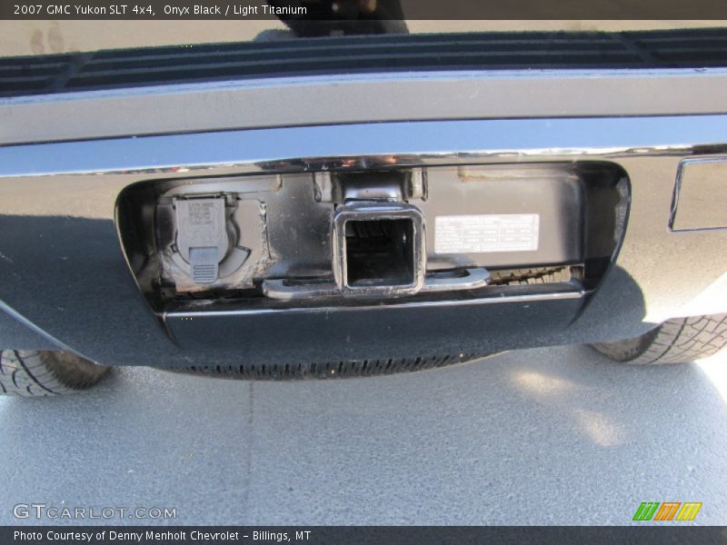 Onyx Black / Light Titanium 2007 GMC Yukon SLT 4x4