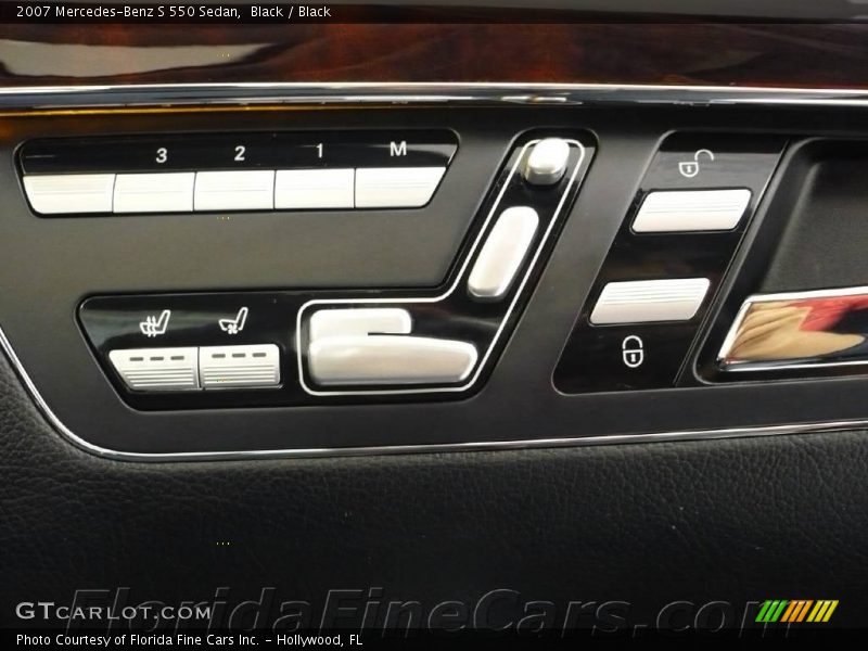 Black / Black 2007 Mercedes-Benz S 550 Sedan