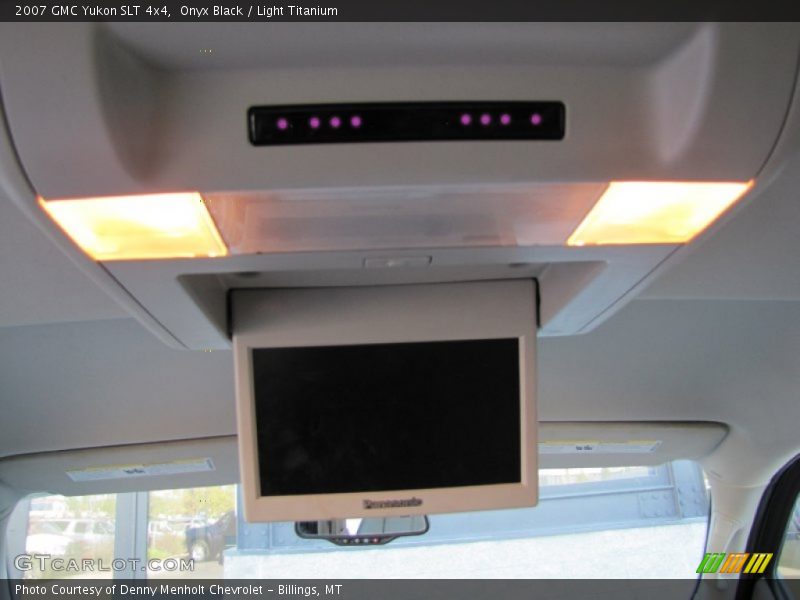 Onyx Black / Light Titanium 2007 GMC Yukon SLT 4x4