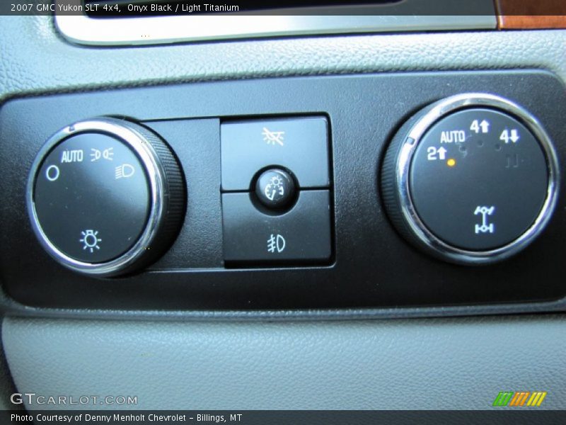 Onyx Black / Light Titanium 2007 GMC Yukon SLT 4x4