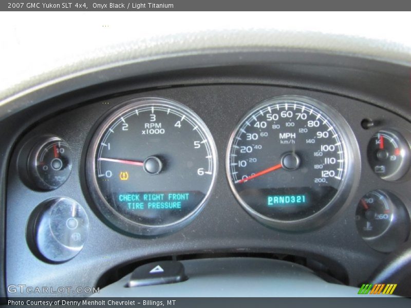 Onyx Black / Light Titanium 2007 GMC Yukon SLT 4x4