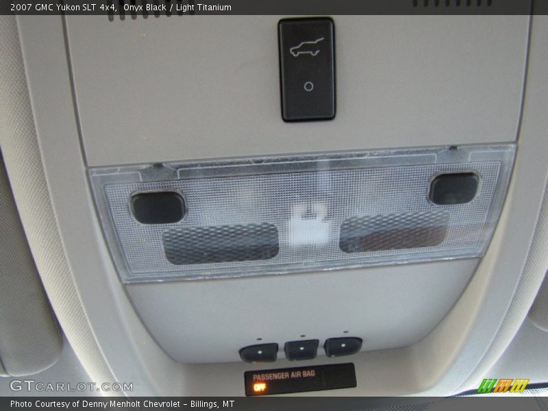 Onyx Black / Light Titanium 2007 GMC Yukon SLT 4x4