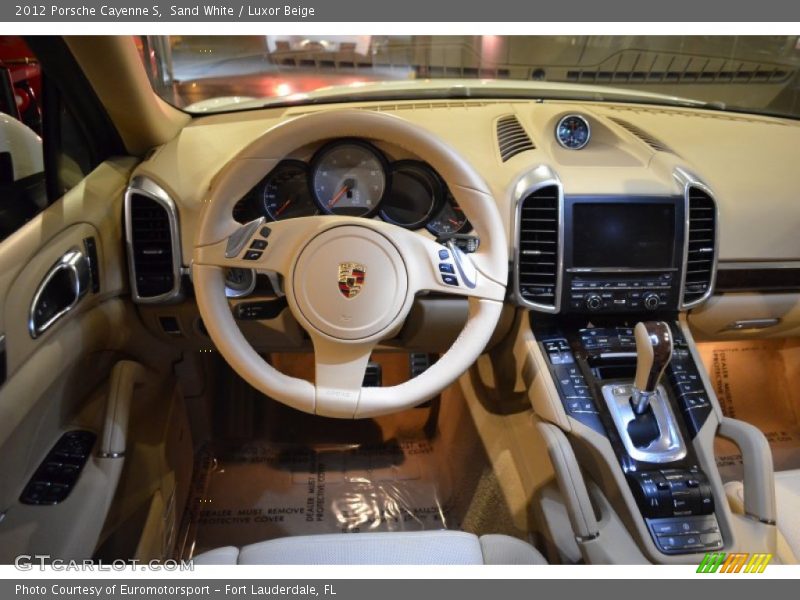 Sand White / Luxor Beige 2012 Porsche Cayenne S