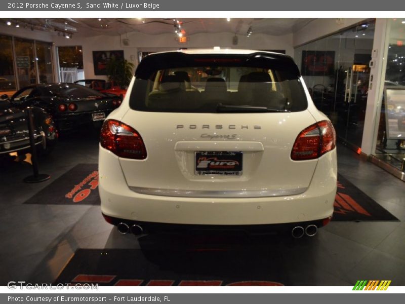 Sand White / Luxor Beige 2012 Porsche Cayenne S