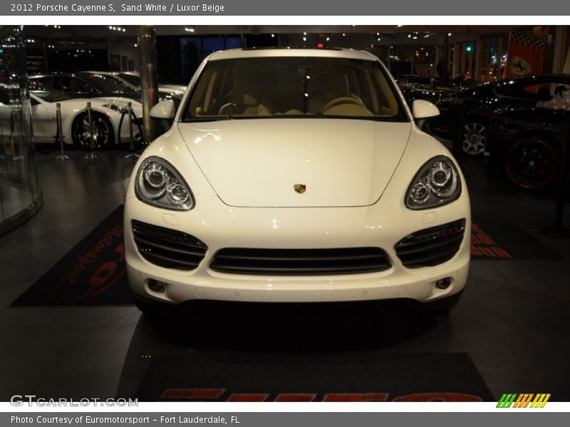Sand White / Luxor Beige 2012 Porsche Cayenne S