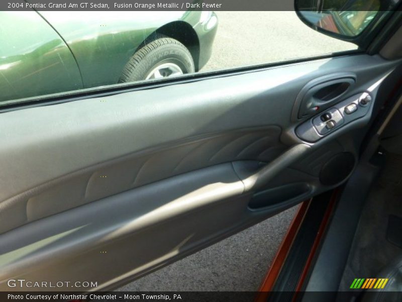 Fusion Orange Metallic / Dark Pewter 2004 Pontiac Grand Am GT Sedan