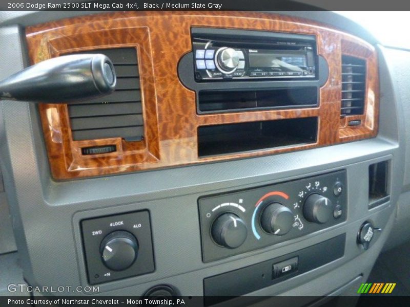 Black / Medium Slate Gray 2006 Dodge Ram 2500 SLT Mega Cab 4x4