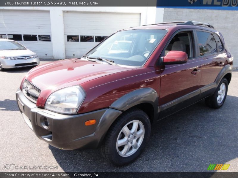 Mesa Red / Gray 2005 Hyundai Tucson GLS V6 4WD