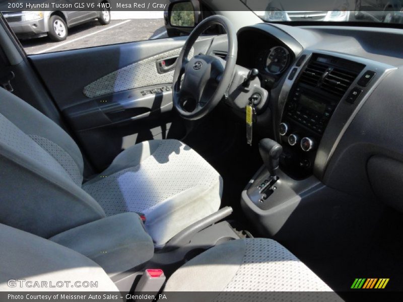 Mesa Red / Gray 2005 Hyundai Tucson GLS V6 4WD