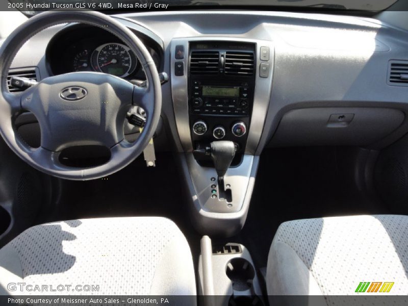 Mesa Red / Gray 2005 Hyundai Tucson GLS V6 4WD