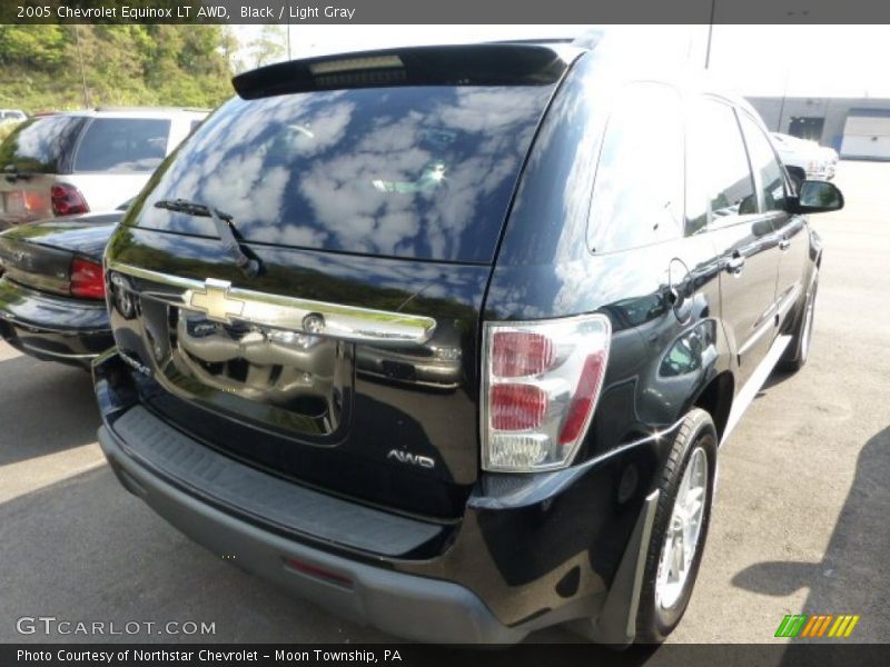 Black / Light Gray 2005 Chevrolet Equinox LT AWD