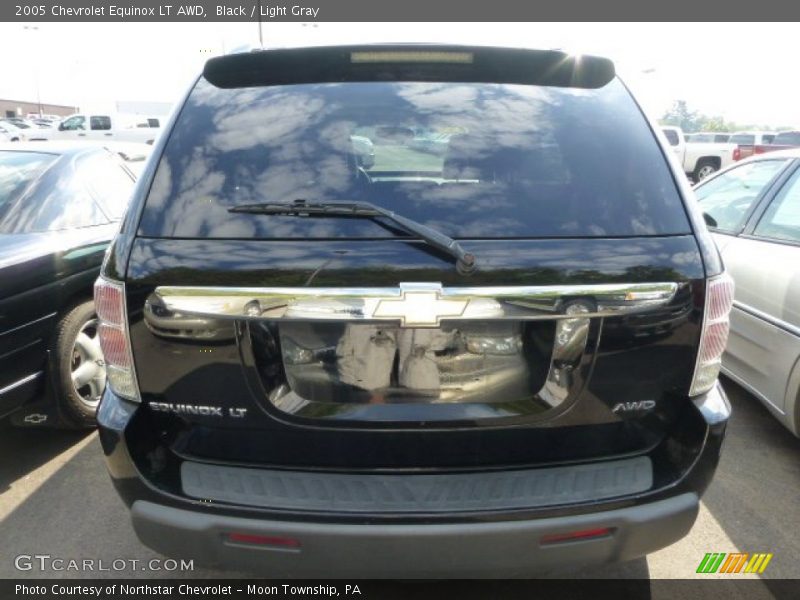 Black / Light Gray 2005 Chevrolet Equinox LT AWD