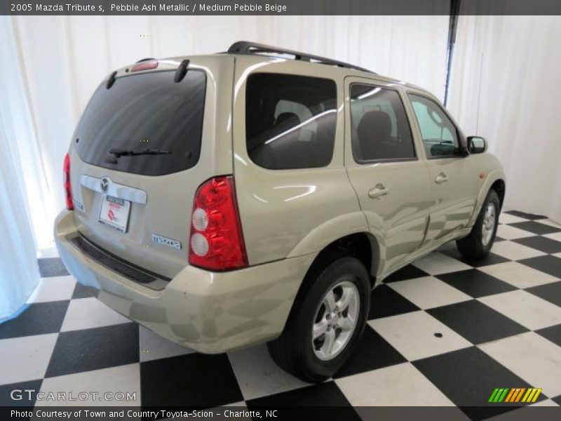 Pebble Ash Metallic / Medium Pebble Beige 2005 Mazda Tribute s