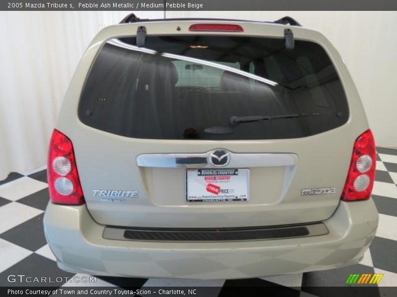 Pebble Ash Metallic / Medium Pebble Beige 2005 Mazda Tribute s