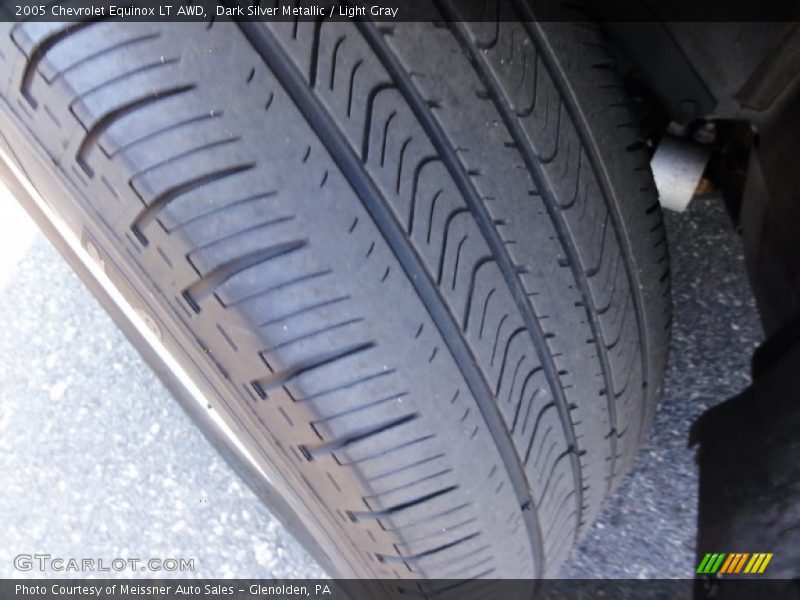 Dark Silver Metallic / Light Gray 2005 Chevrolet Equinox LT AWD