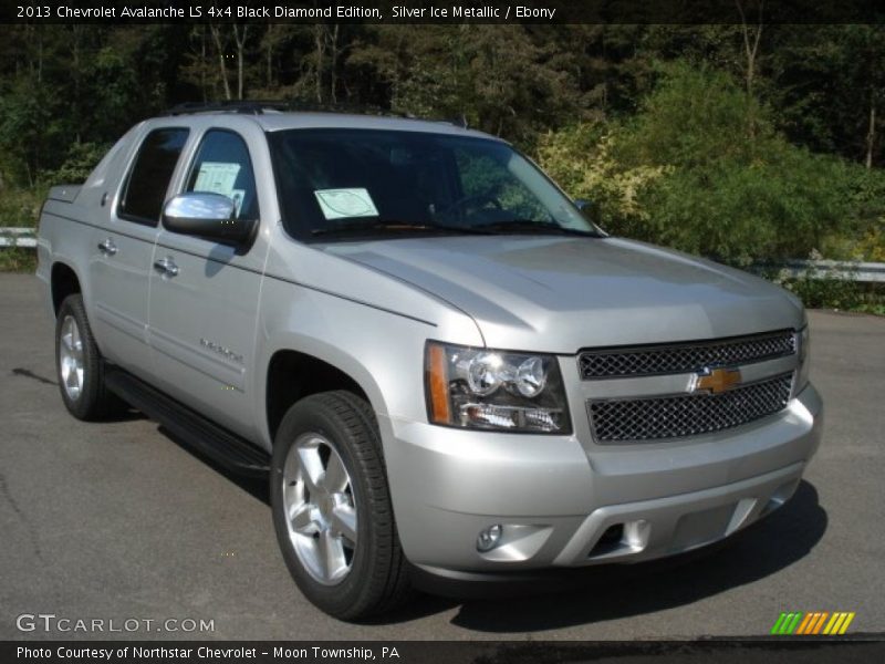 Silver Ice Metallic / Ebony 2013 Chevrolet Avalanche LS 4x4 Black Diamond Edition