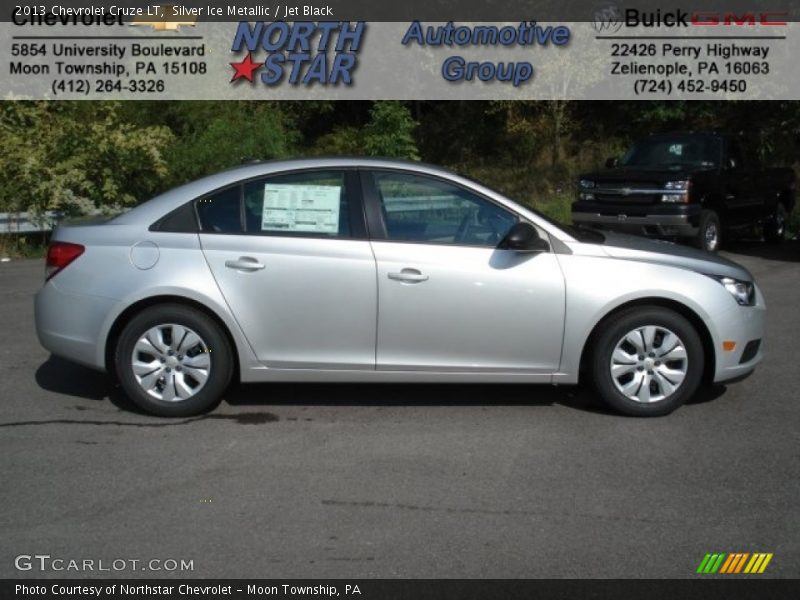 Silver Ice Metallic / Jet Black 2013 Chevrolet Cruze LT