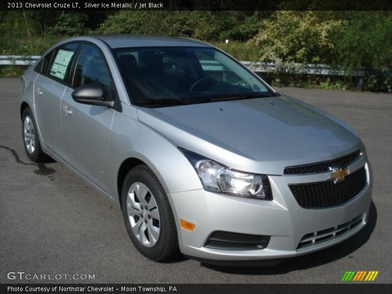 Silver Ice Metallic / Jet Black 2013 Chevrolet Cruze LT