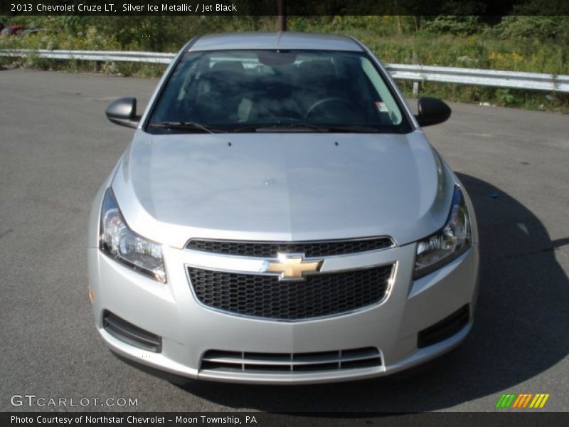 Silver Ice Metallic / Jet Black 2013 Chevrolet Cruze LT