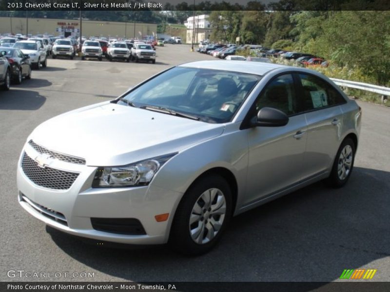 Silver Ice Metallic / Jet Black 2013 Chevrolet Cruze LT