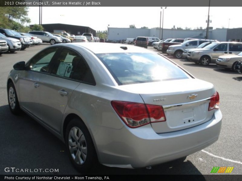 Silver Ice Metallic / Jet Black 2013 Chevrolet Cruze LT