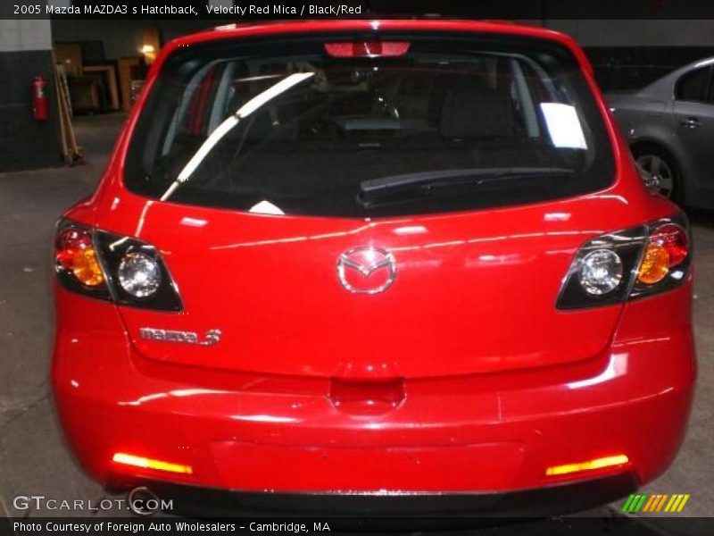 Velocity Red Mica / Black/Red 2005 Mazda MAZDA3 s Hatchback