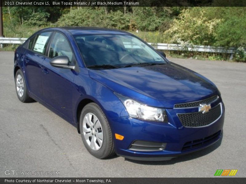 Blue Topaz Metallic / Jet Black/Medium Titanium 2013 Chevrolet Cruze LS