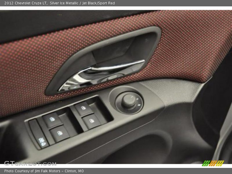 Silver Ice Metallic / Jet Black/Sport Red 2012 Chevrolet Cruze LT