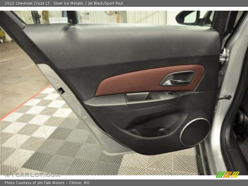 Silver Ice Metallic / Jet Black/Sport Red 2012 Chevrolet Cruze LT
