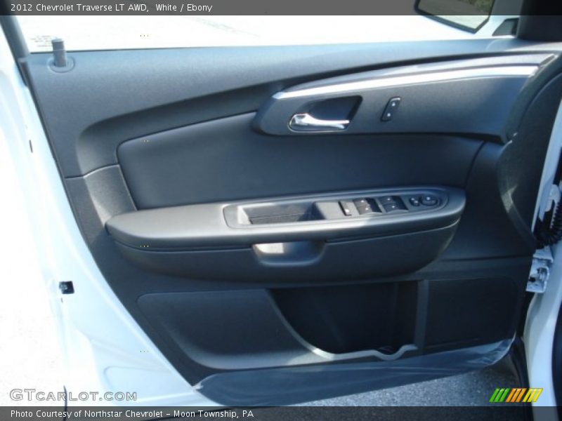White / Ebony 2012 Chevrolet Traverse LT AWD