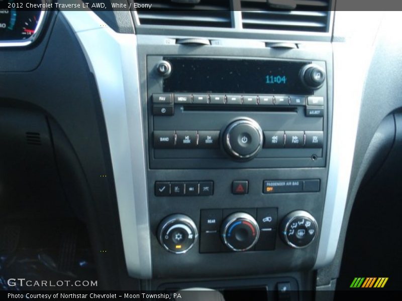 White / Ebony 2012 Chevrolet Traverse LT AWD