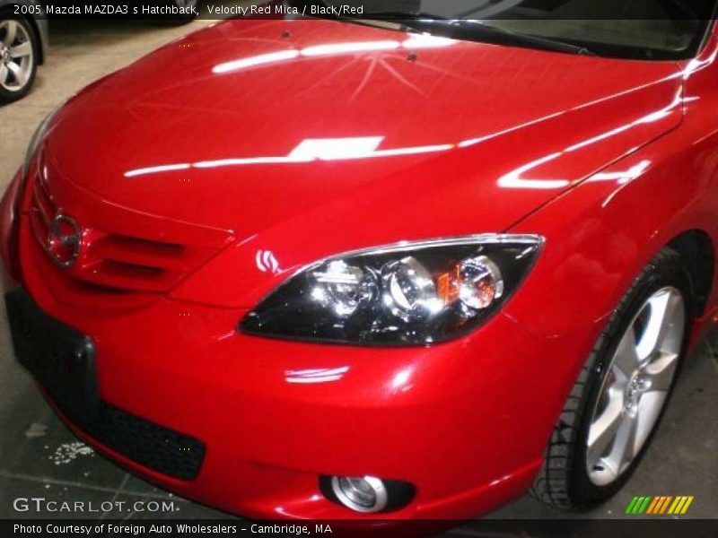 Velocity Red Mica / Black/Red 2005 Mazda MAZDA3 s Hatchback