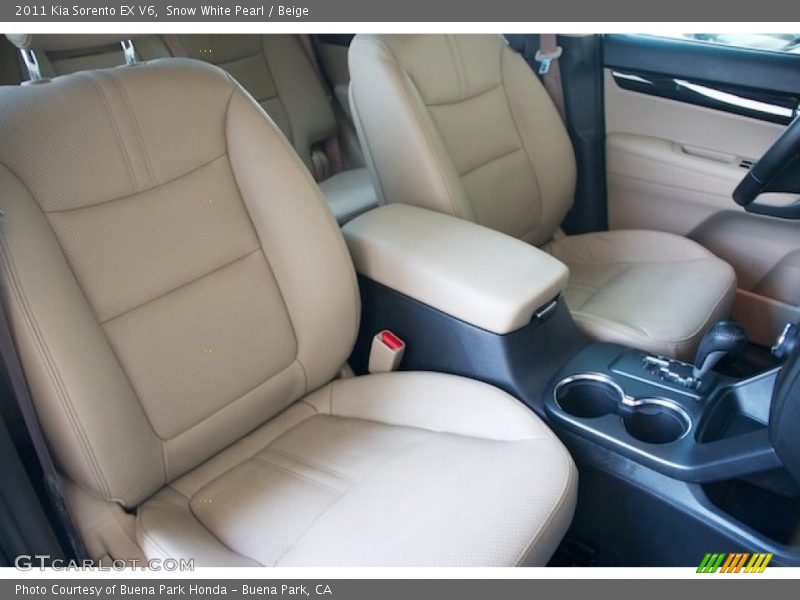 Snow White Pearl / Beige 2011 Kia Sorento EX V6