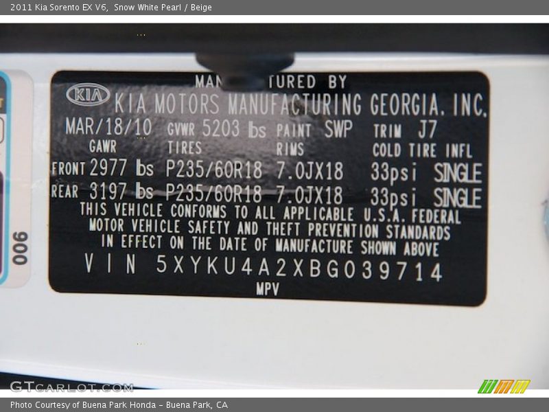 Snow White Pearl / Beige 2011 Kia Sorento EX V6