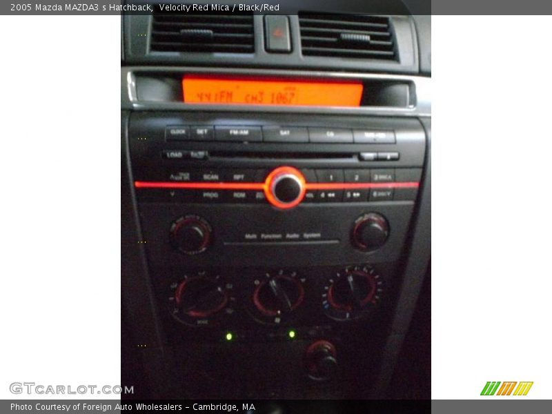 Velocity Red Mica / Black/Red 2005 Mazda MAZDA3 s Hatchback