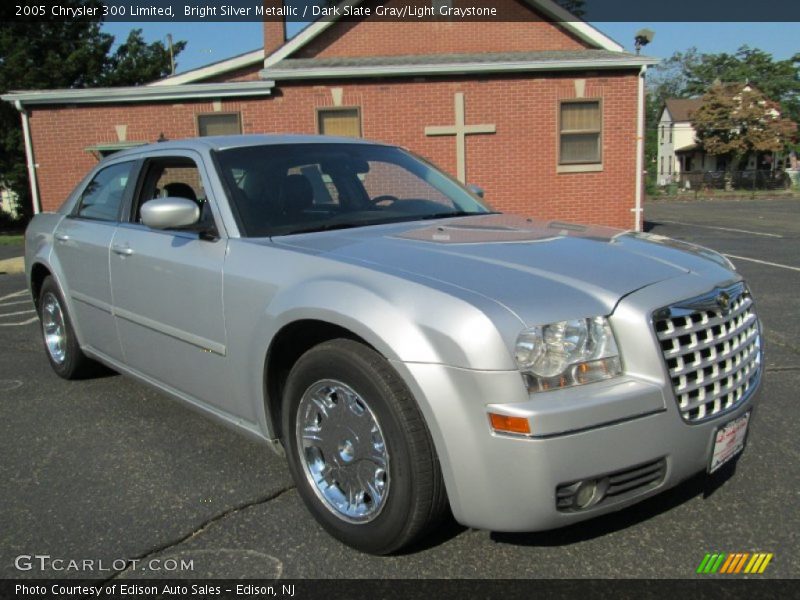 Bright Silver Metallic / Dark Slate Gray/Light Graystone 2005 Chrysler 300 Limited