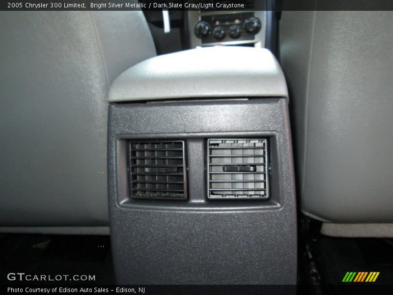 Bright Silver Metallic / Dark Slate Gray/Light Graystone 2005 Chrysler 300 Limited