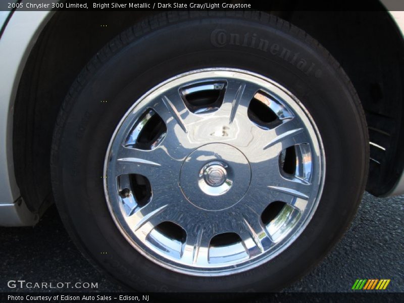 Bright Silver Metallic / Dark Slate Gray/Light Graystone 2005 Chrysler 300 Limited