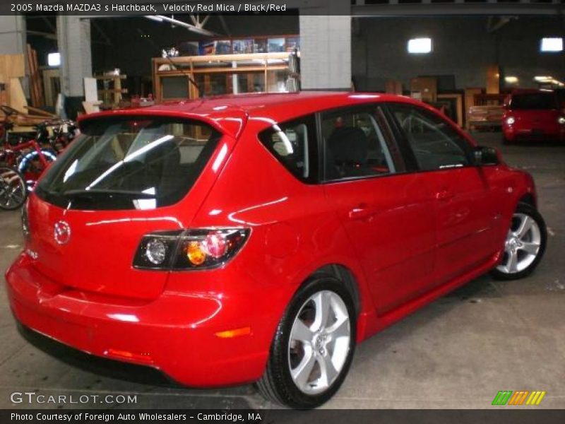 Velocity Red Mica / Black/Red 2005 Mazda MAZDA3 s Hatchback