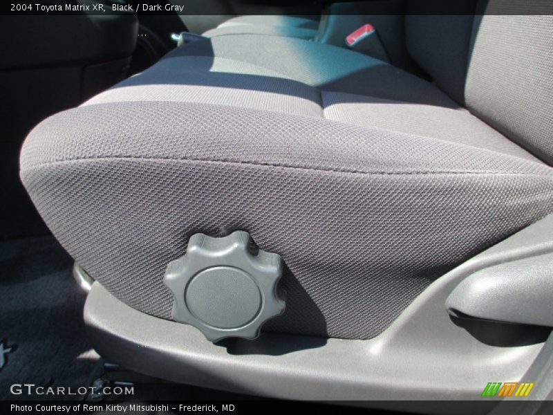 Black / Dark Gray 2004 Toyota Matrix XR