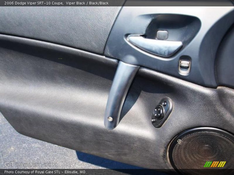 Viper Black / Black/Black 2006 Dodge Viper SRT-10 Coupe