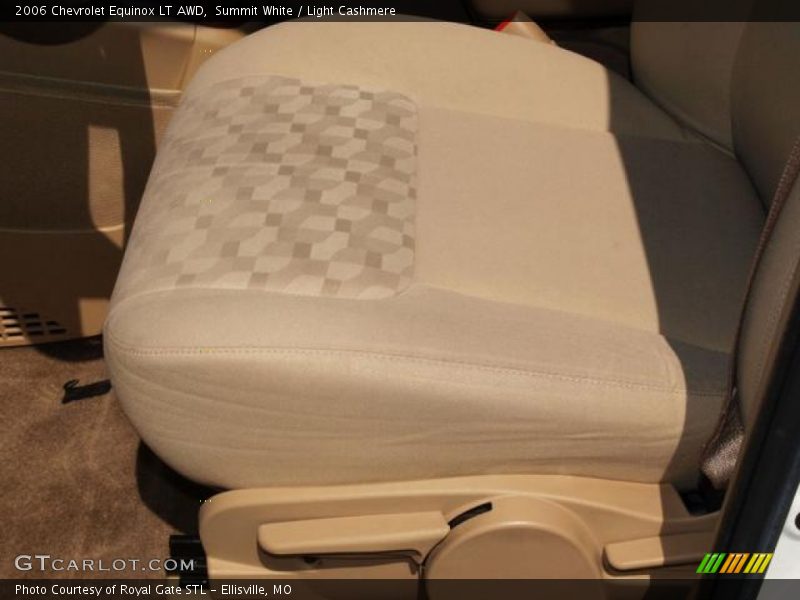 Summit White / Light Cashmere 2006 Chevrolet Equinox LT AWD