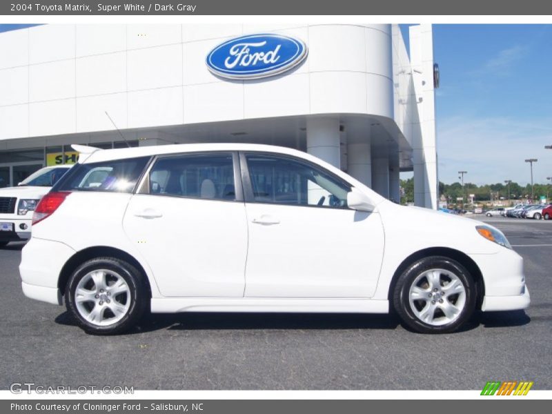 Super White / Dark Gray 2004 Toyota Matrix