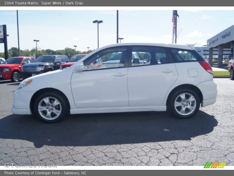 Super White / Dark Gray 2004 Toyota Matrix