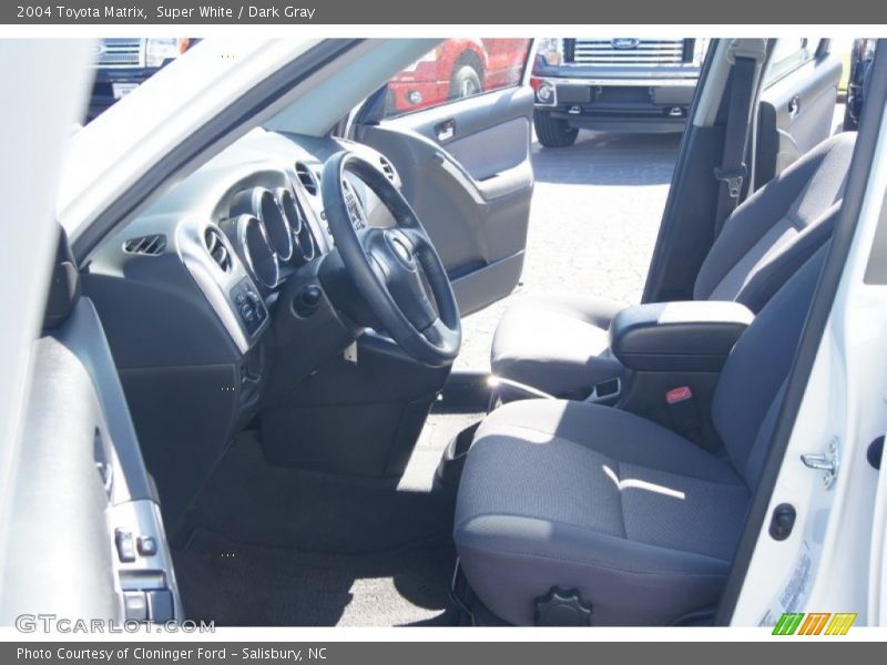 Super White / Dark Gray 2004 Toyota Matrix