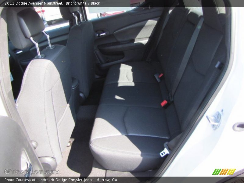 Bright White / Black 2011 Dodge Avenger Mainstreet